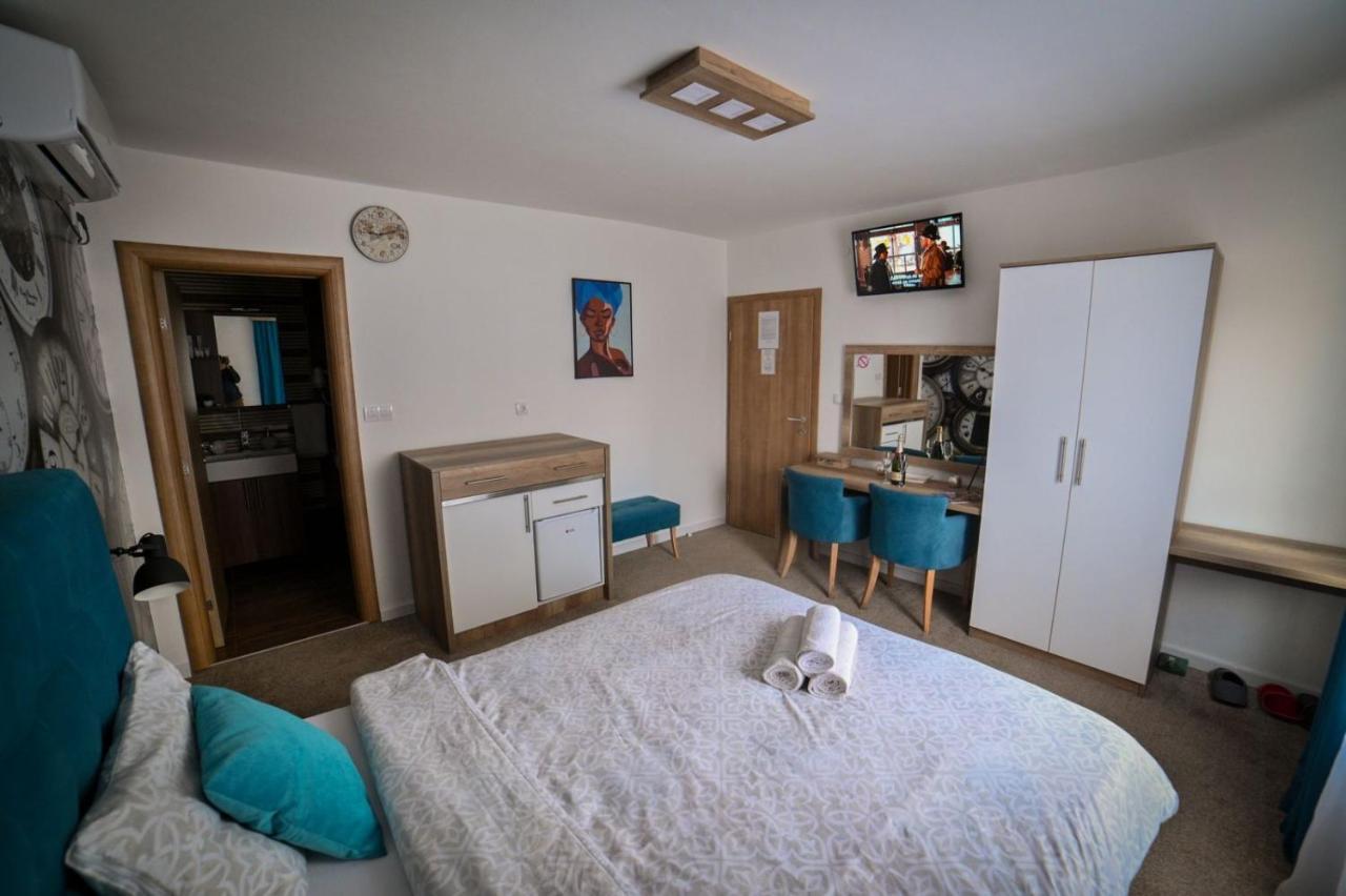 Studio Apartmani Emili Apartman Br 2 Bijeljina Exterior photo